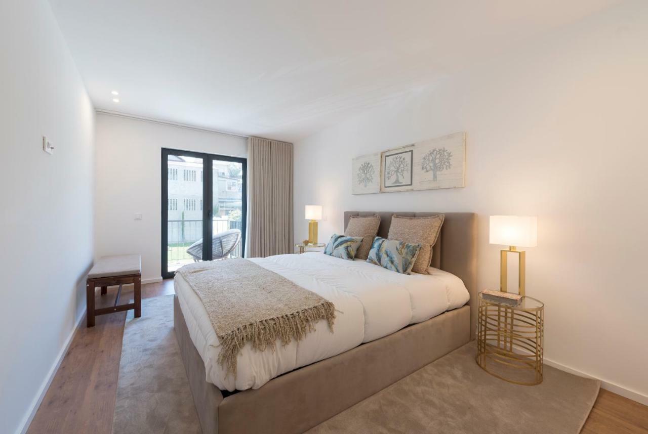Lovelystay - Downtown Balcony Apartment With Free Parking Porto Exteriér fotografie