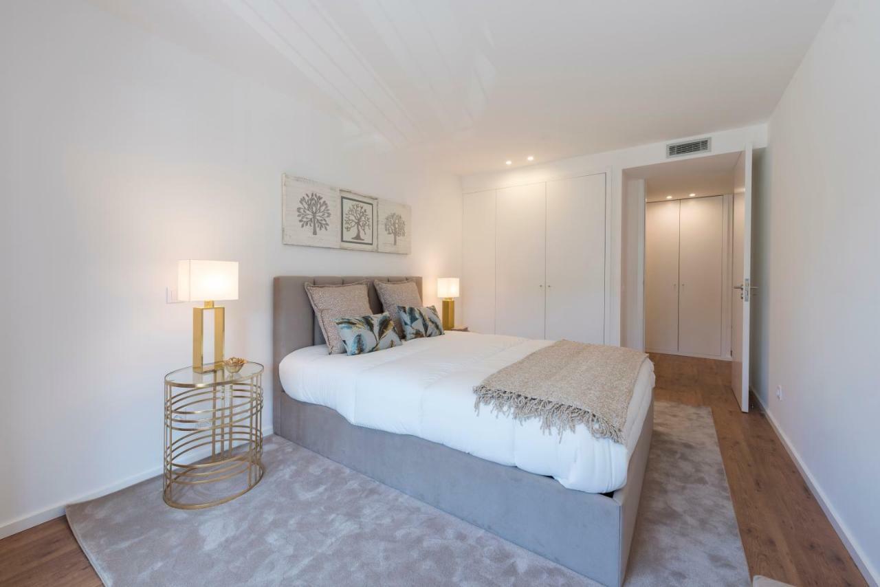 Lovelystay - Downtown Balcony Apartment With Free Parking Porto Exteriér fotografie