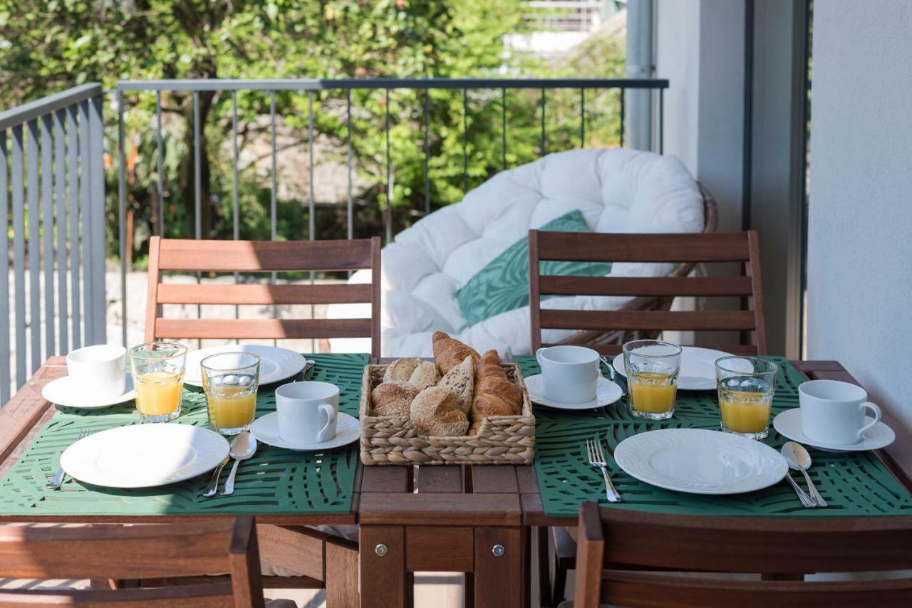 Lovelystay - Downtown Balcony Apartment With Free Parking Porto Exteriér fotografie
